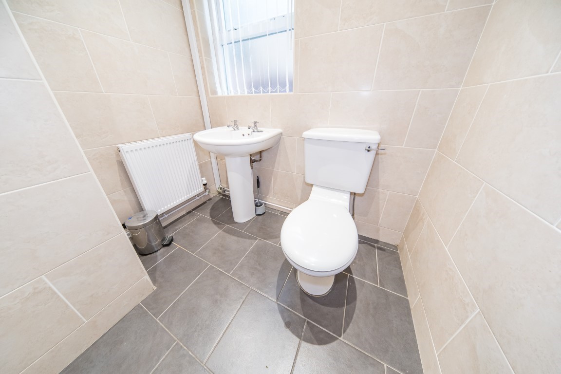 Aigburth Vale, Aigburth, L17 4 Bedroom Terraced House For Sale
