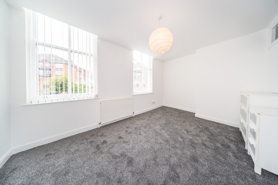 Aigburth Vale, Aigburth, L17 4 Bedroom Terraced House For Sale