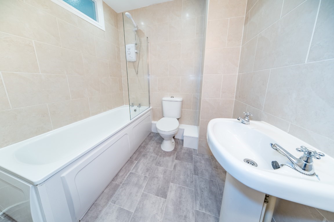 Aigburth Vale, Aigburth, L17 4 Bedroom Terraced House For Sale