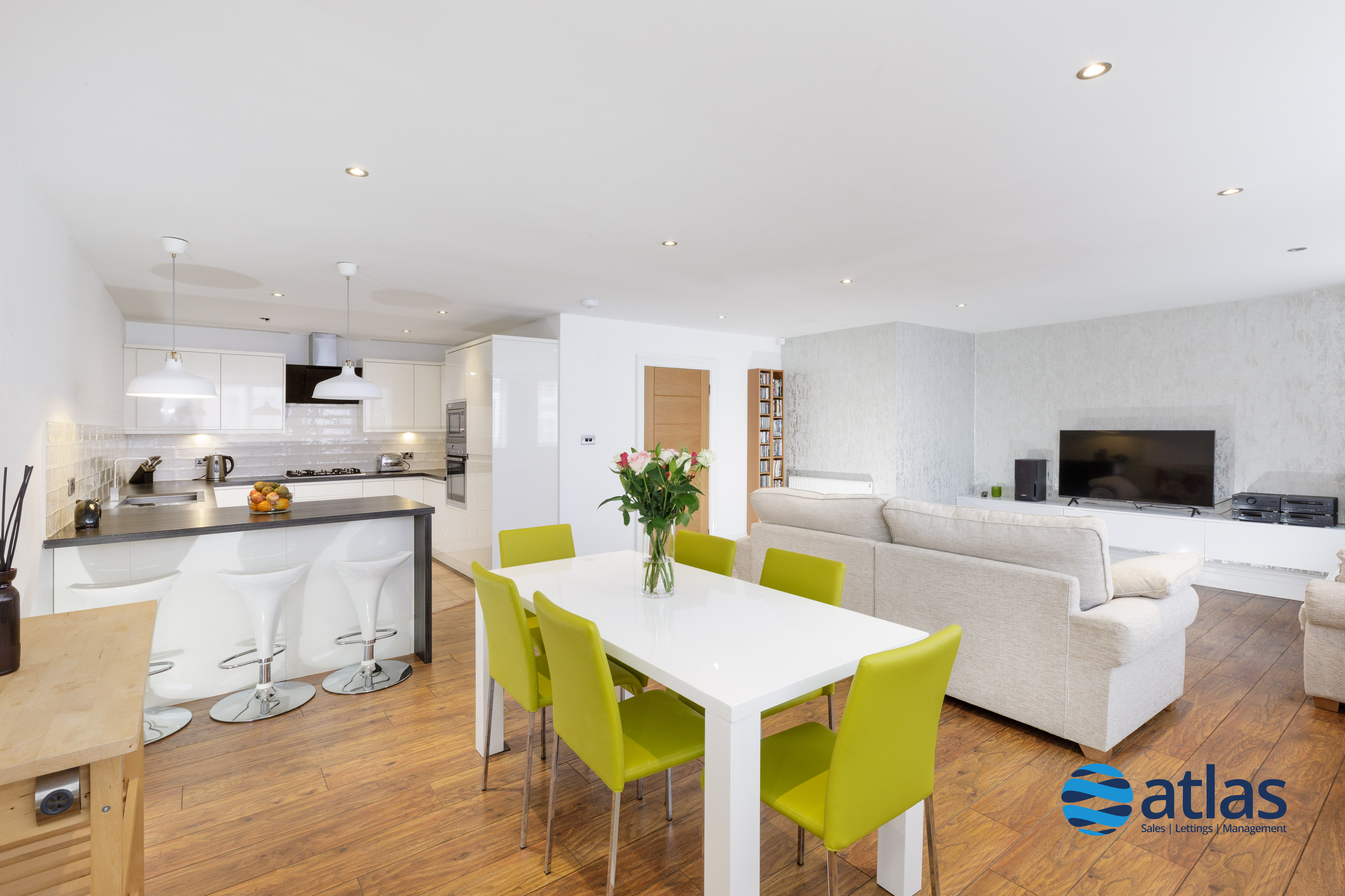 Dundonald Road, Aigburth, L17 2 Bedroom Duplex Apartment For Sale