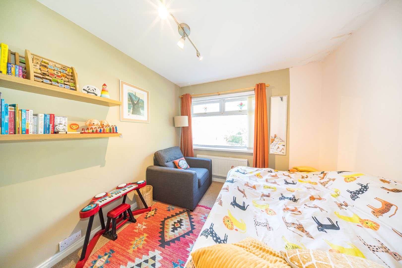 School Lane, Woolton, L25 3 Bedroom End of Terrace House For Sale