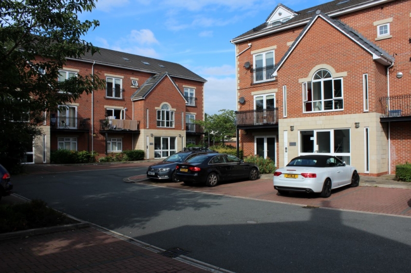 Birkdale Court, Tarbock Road, Tarbock, L36 2 Bedroom Apartment For Sale