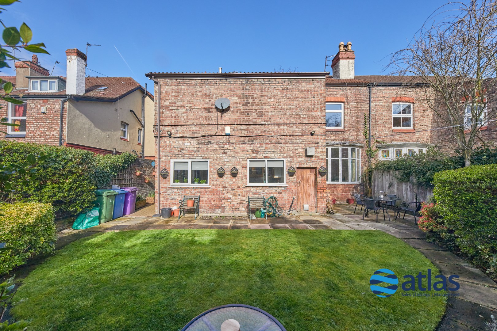 Queens Drive, Mossley Hill, L18 6 Bedroom SemiDetached House For Sale