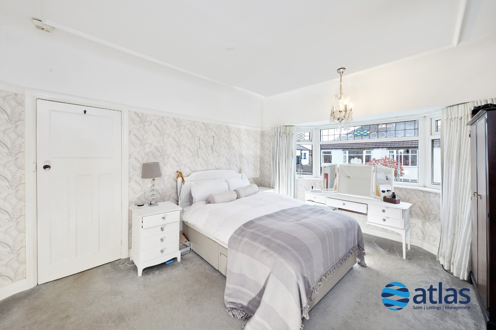 Ryegate Road, Grassendale, L19 3 Bedroom SemiDetached House For Sale