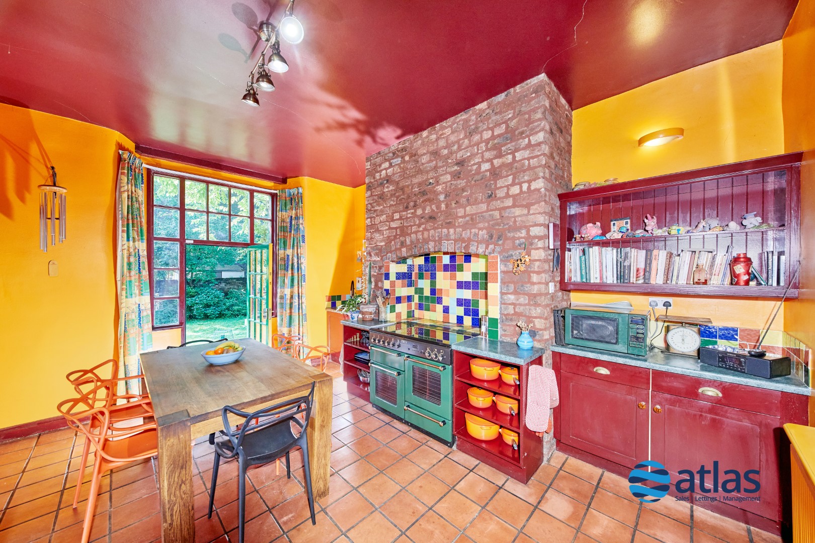 Lane, Sefton Park, L17 8 Bedroom Detached House For Sale