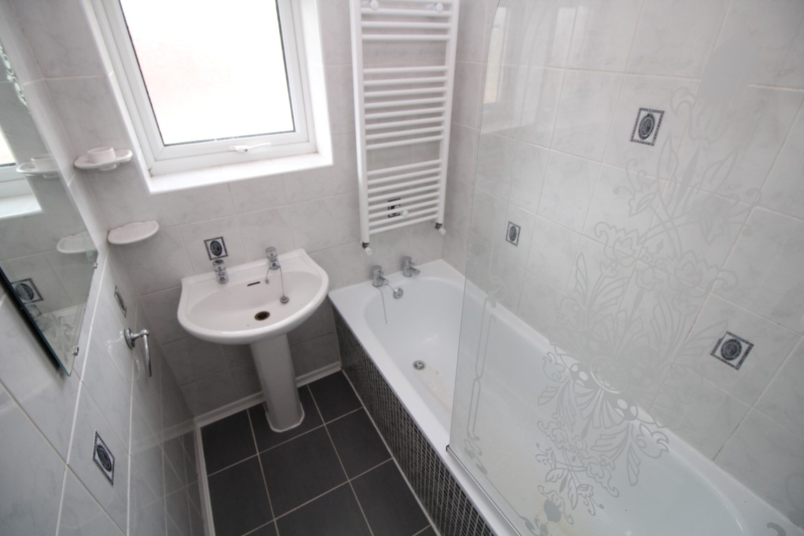 Salerno Drive, Huyton, L36 3 Bedroom Terraced House To Let