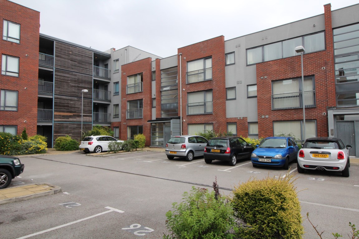 Carlett View, Garston, L19 2 Bedroom Apartment To Let