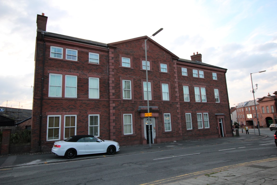 Church Road North, Wavertree, L15 2 Bedroom Apartment To Let
