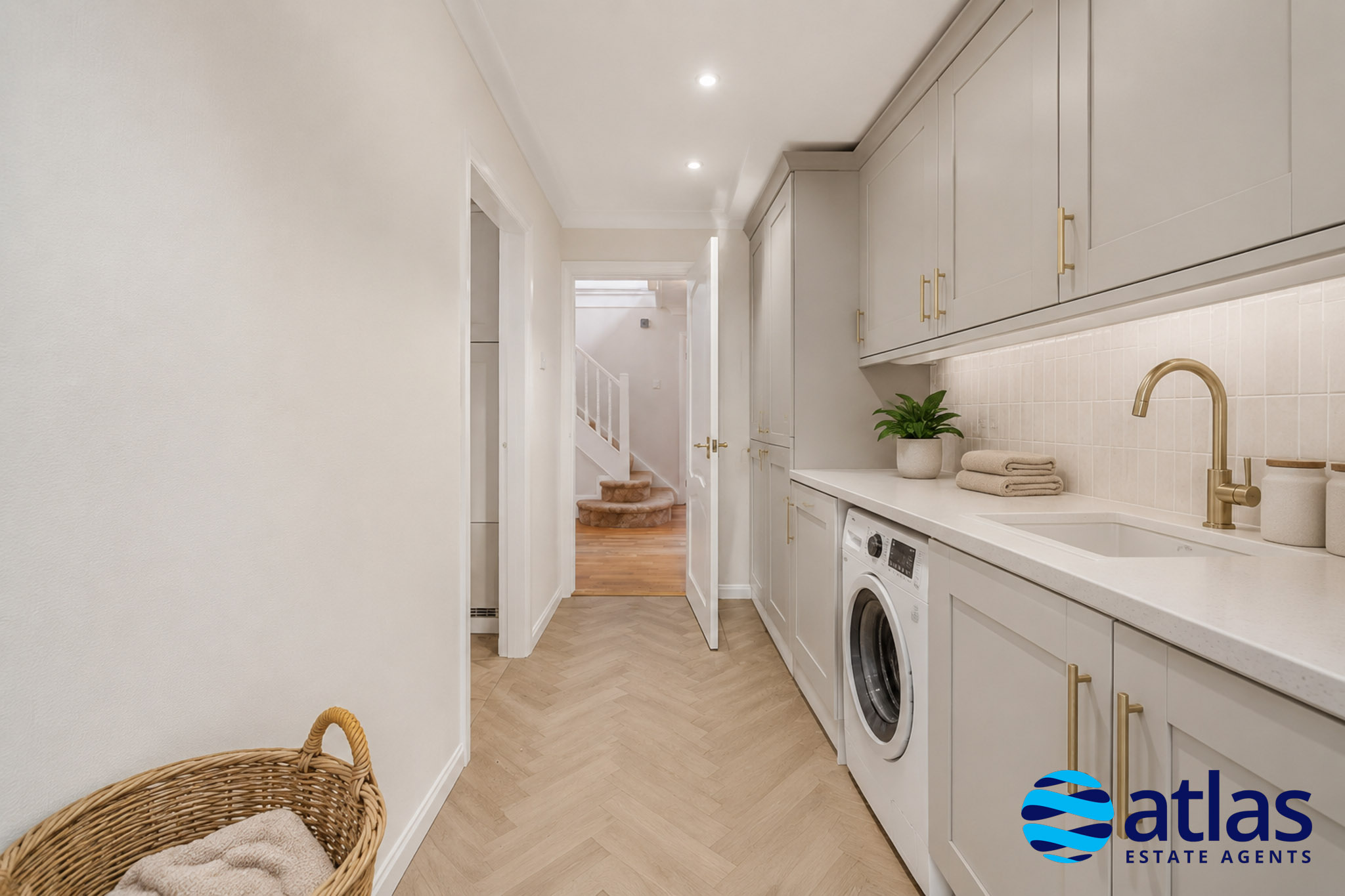 Utility Space (virtual Staging)