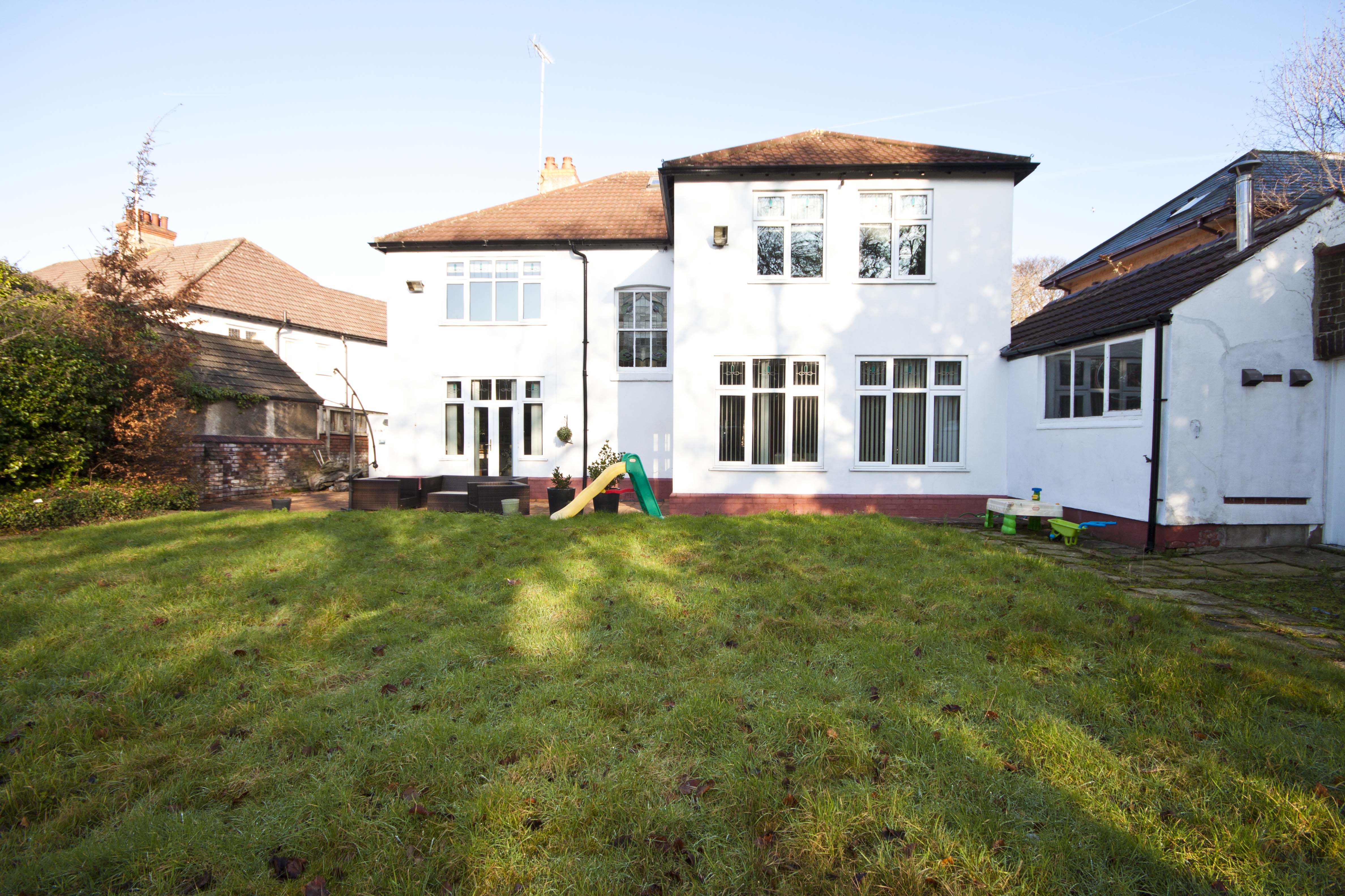 Beech Lane, Calderstones, L18 5 Bedroom Detached House For Sale