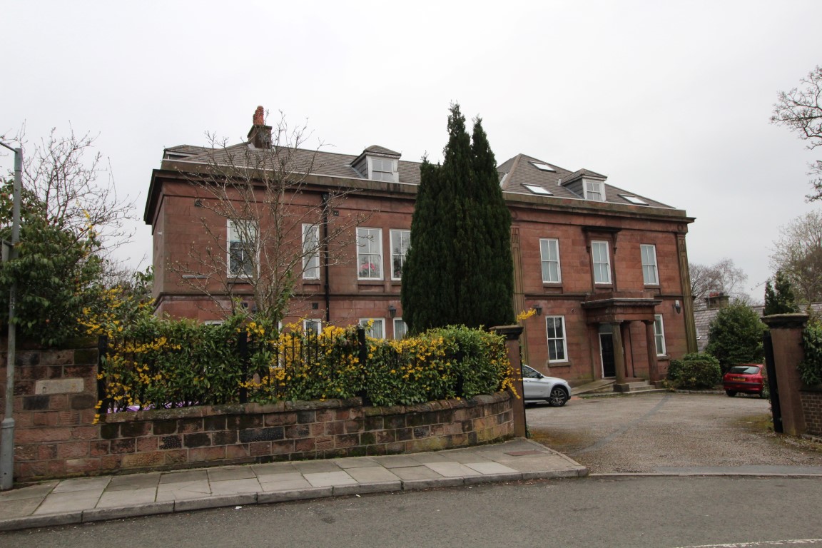 House , Church Road, Woolton, L25 2 Bedroom Apartment To Let