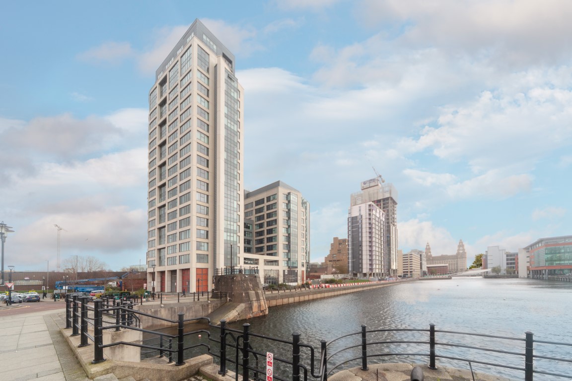 Princes Dock, William Jessop Way, Liverpool City Centre, L3 2 Bedroom