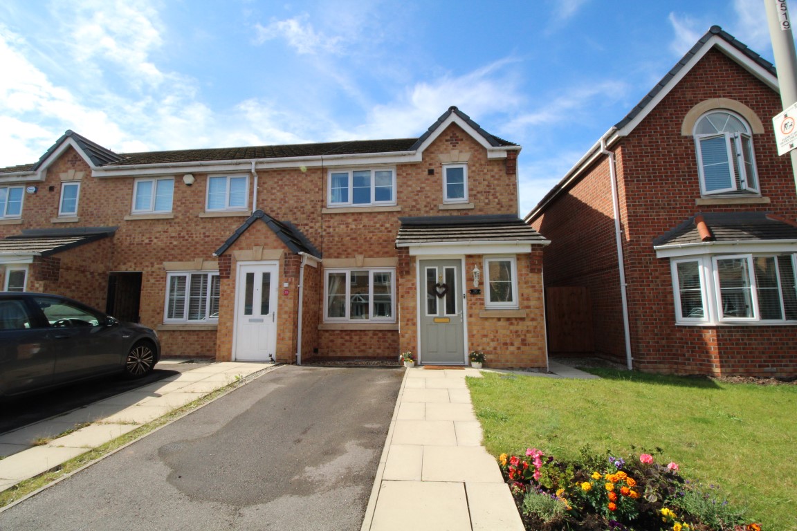Southampton Drive, Cressington, L19 3 Bedroom SemiDetached House For
