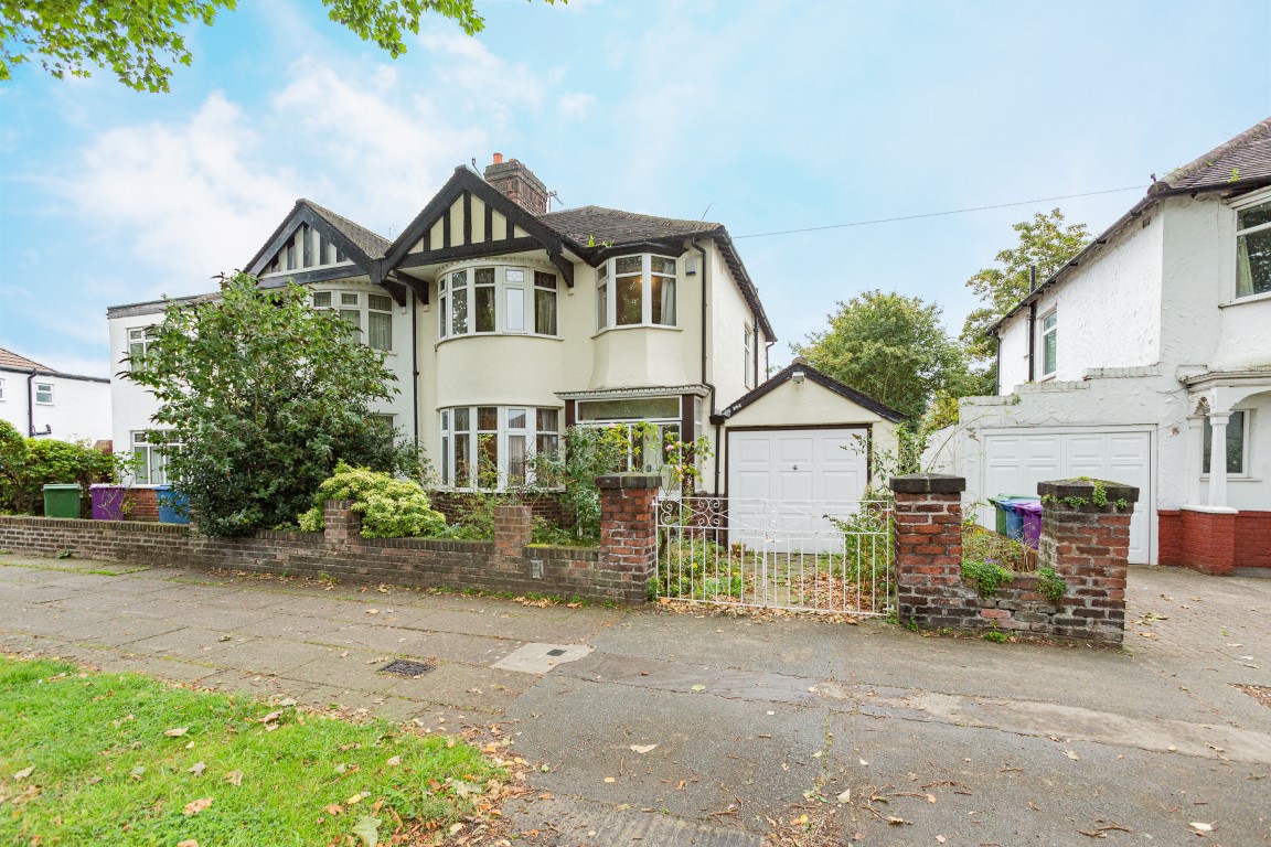 Brodie Avenue, Allerton, L19 3 Bedroom SemiDetached House For Sale