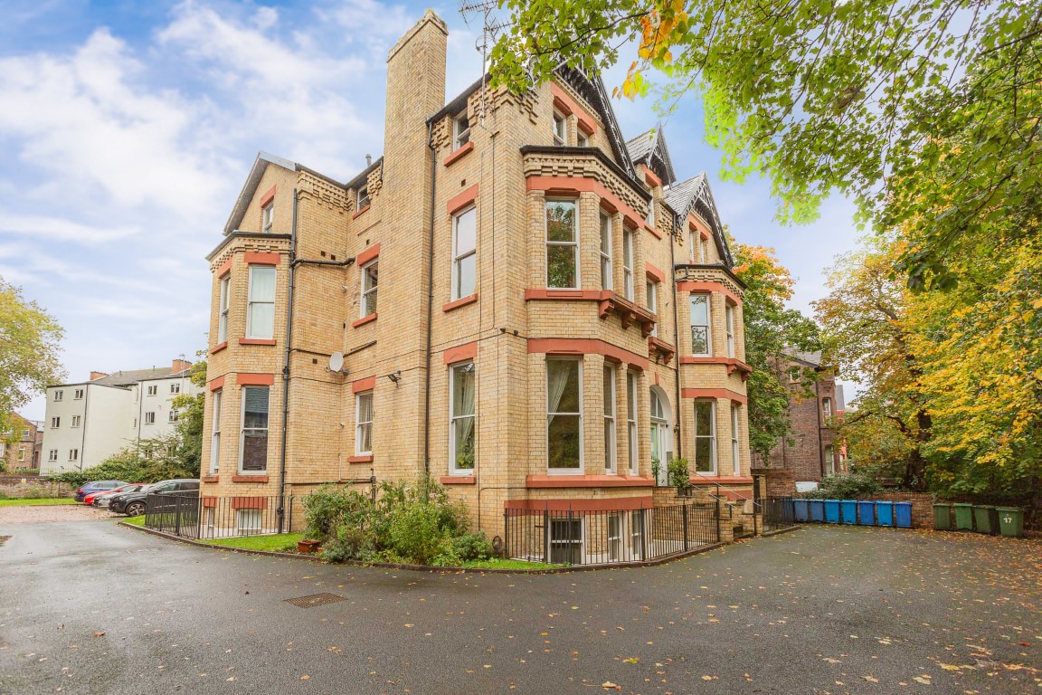 Aigburth Drive, Aigburth, L17 2 Bedroom Triplex For Sale